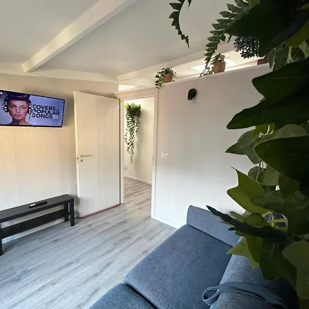 Dea Dreams - Marghera 43 Near San Siro Stadium Apartman *
