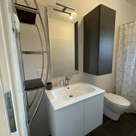 Hospitamicomfort A 15 Minuti Dal Duomo Di Appartement Milaan