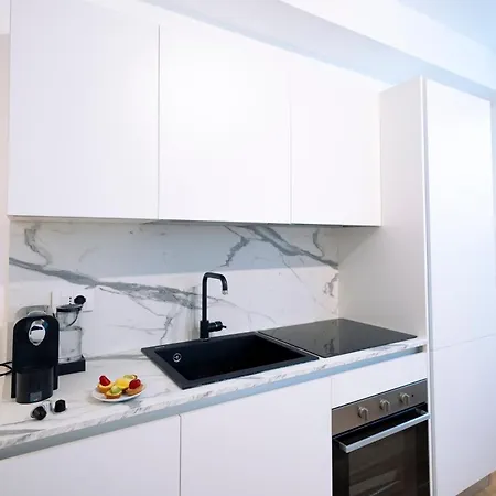 The Urban Wildlife - San Babila Duomo דירה