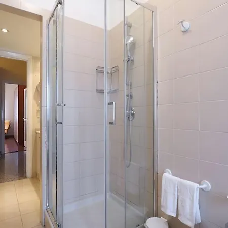 Contempora - Trilocale Lagosta 9 * Milan