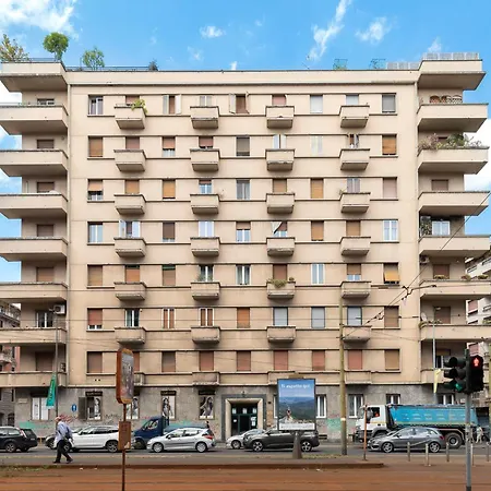 Апартаменты Luni 4 - Design Trilo -m3- 8 Min Dal Duomo