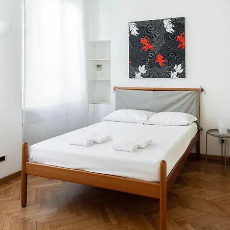 アパート Elegante Bilocale In Montenapoleone - Brera *