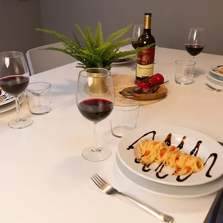 Luxury - Bramante 7 Apartamento *
