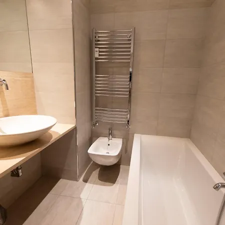 Luxury - Bramante 7 Milan
