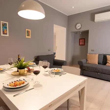 Apartamento Luxury - Bramante 7 *