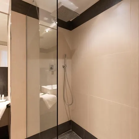 Apartamento Luxury - Bramante 7 *