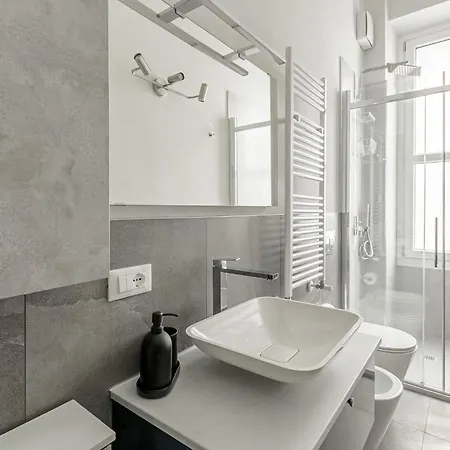 Bazzini Modern One Bedroom