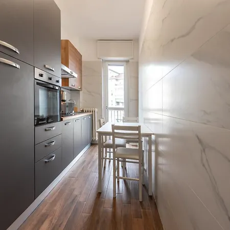 Guest Planet - Bicocca Apartment Milan