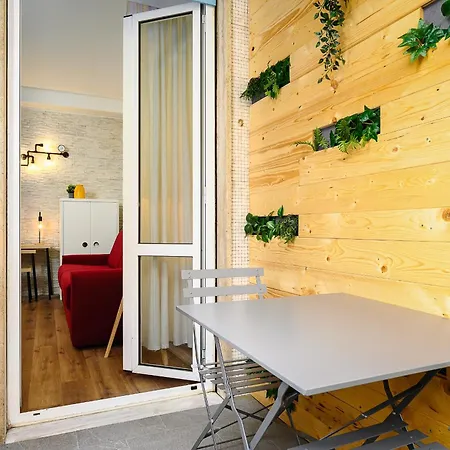 Sebino 8 - Monolocale Cool * Milan