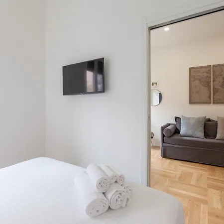 S Agostino - Porta Genova