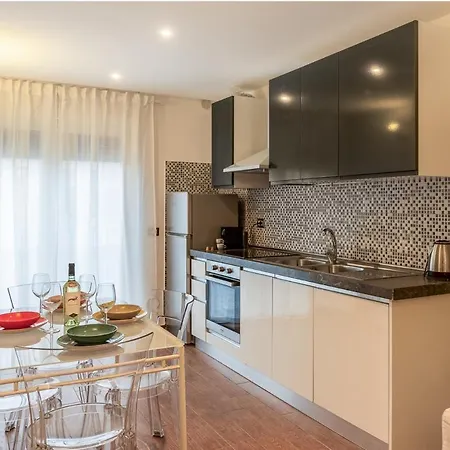 Appartement People In Milan