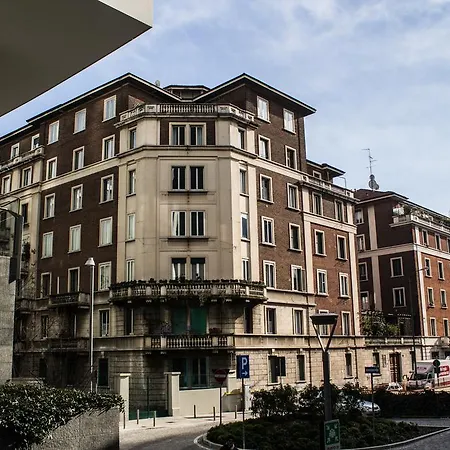 Apartment Gae Aulenti Apt