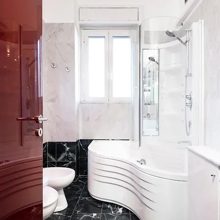 Easylife - Classe E Charme Nel Cuore Della Citta Mediolan