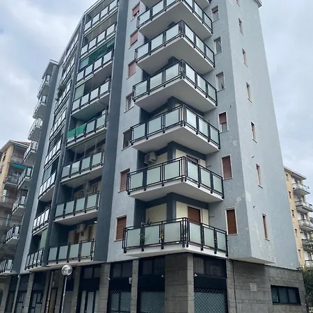 Casa Cavaleri Sweet Mm Bande Nere Apartment