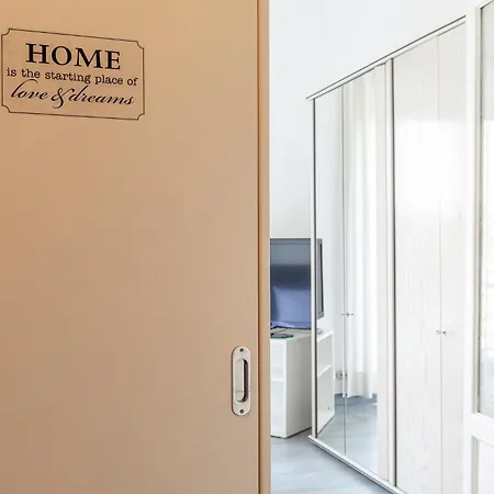 Porta-venezia/milano Centraleluxury Apartmán
