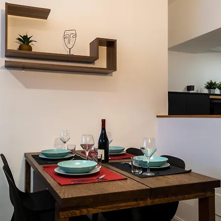 Appartamento Prada's Nest - Modern Design And Close To Metro