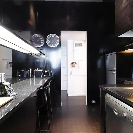 Homnest I Conservatorio Lux Apt Apartament