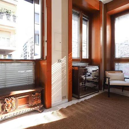 Homnest I Conservatorio Lux Apt Apartament