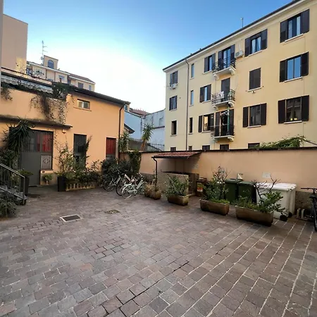 Apartment Cortivo House Perugino 8 *