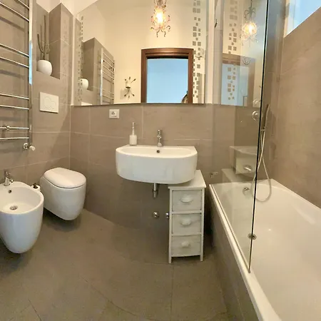Myflat In Center - Pt Venezia * ミラノ