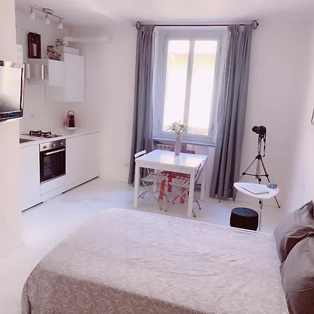 Myflat In Center - Pt Venezia * ミラノ