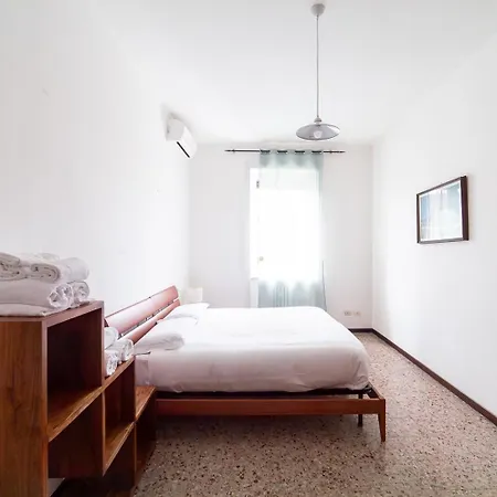 Hbhall Residenze Darsena * Milán