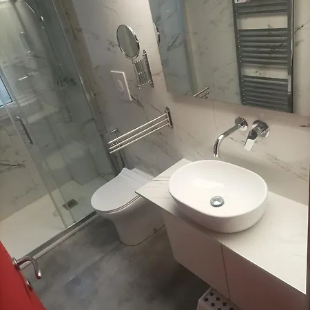 Nice Cozy Next To Loreto Μιλάνο