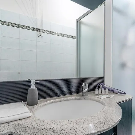 Navigli Duomo - Chateau Milan, Metro M2 E Parcheggio Gratuito Appartement Milaan