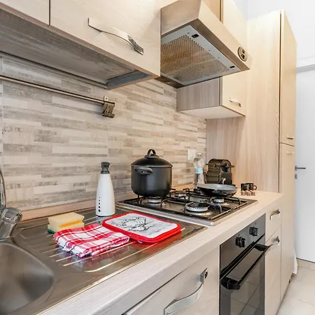 Navigli Duomo - Chateau Milan, Metro M2 E Parcheggio Gratuito Appartement