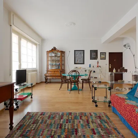 Milan-linate With Balcony * Milánó