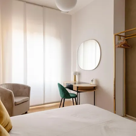 Heart Duomo District Apartment *