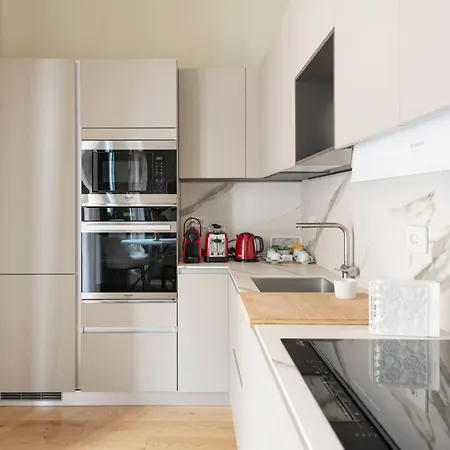 Apartment Heart Duomo District Milan