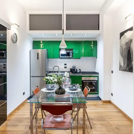Apartment Exclusive Suite1- Vicino Metro, Citylife, Stadio San Siro E Fiera *