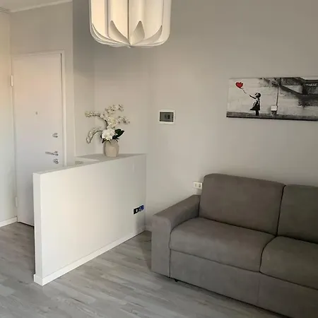 アパート Besana Rent House *