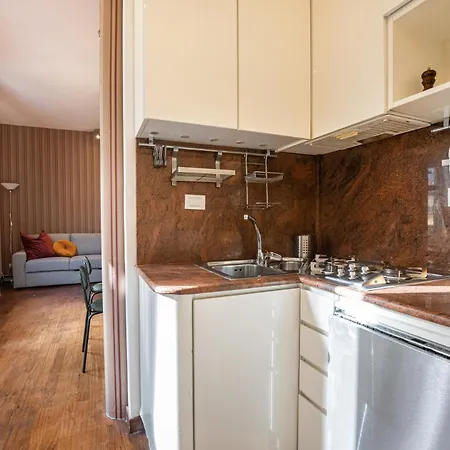 Apartment Casa Brera - Via Madonnina View