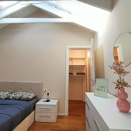 Yr Bocconi- Modern Loft, 3 Min Walk To Duomo Tram Holiday home Milan