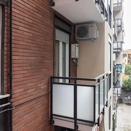 Youhosty - Lodi Quater 밀라노