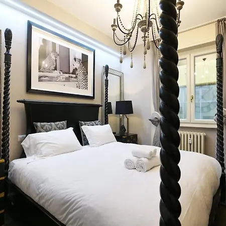 Apartment St *