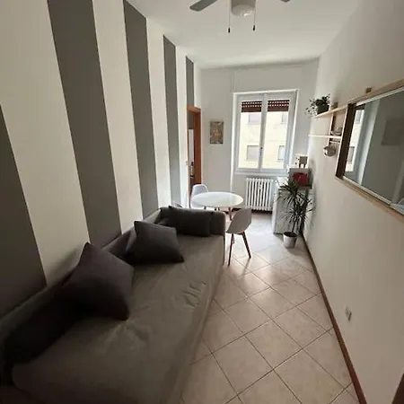 Cozy San Siro - Fiera Апартаменты *