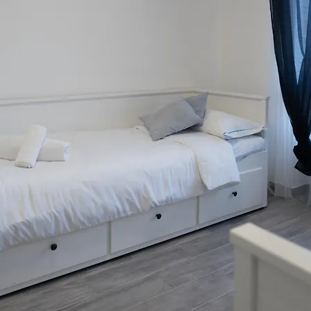 10min Rhofiera & Sansiro - 5min Metro - Ac - Freeparking Apartmán Milán