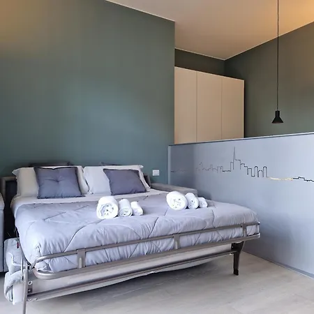 Quick Flat Lucini - Private Garden And Parking Apartment *