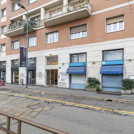 Easylife - Colore E Design In Repubblica Apartment Milan