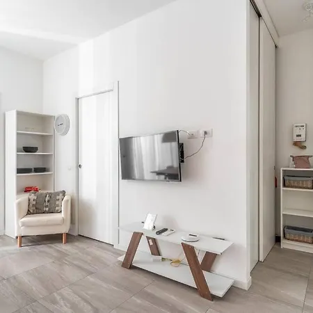 Cozy House On Navigli ميلان