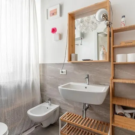 Cozy House On Navigli ميلان
