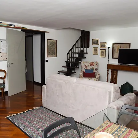 Appartamento Viale Corsica 99 Milano