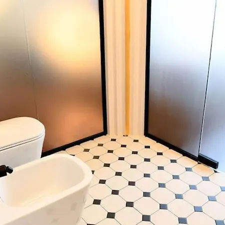 Apartament 3 Minutes' Walk From The Duomo Cathedral