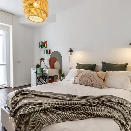 Stayeasy Cavalcanti - 3 Bedrooms, 2 Baths - Station * Milánó