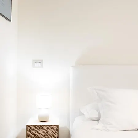 Daire Bicocca Terrace Two Bedroom - Collection