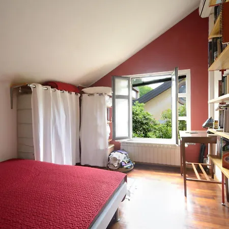 Luxury Bohemian Loft Navigli Area 아파트 *