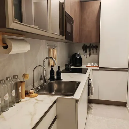Гостевой дом B And G San Babila- Luxury In The Heart Of - Design District *